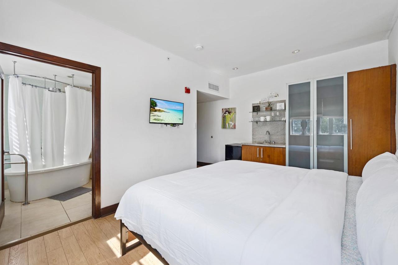 Ocean Drive Apartments With Rooftop Pool, South Beach, Miami 迈阿密海滩 外观 照片