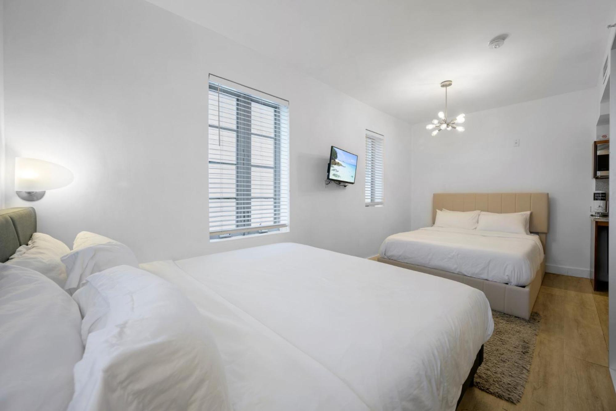 Ocean Drive Apartments With Rooftop Pool, South Beach, Miami 迈阿密海滩 外观 照片